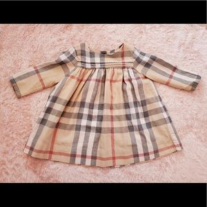 AUTHENTIC  Burberry dress